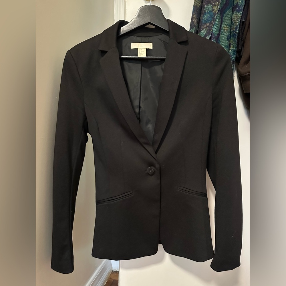 Chic black blazer for office, size S